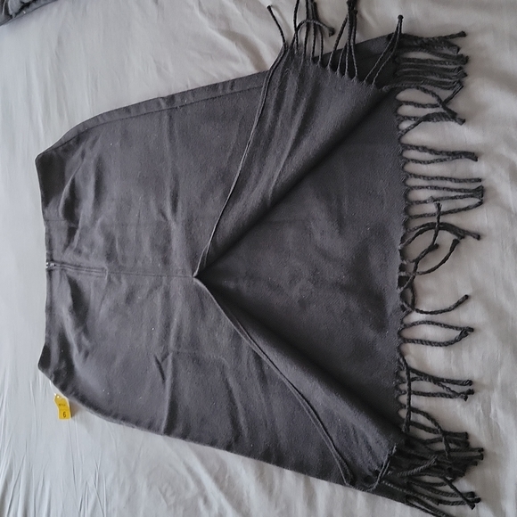 Black Wool Skirt With Fringes - Picture 3 of 8